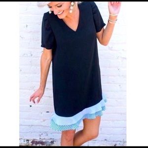 Goodnight Macaroon Sonja Vneck Dress